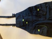 Latzhose schwarz/ neon Gr. 134/140 Unisex Sachsen - Limbach-Oberfrohna Vorschau