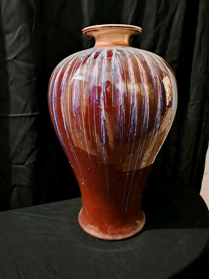 Grosse Meiping  porzellan Vase China oxblood in Berlin