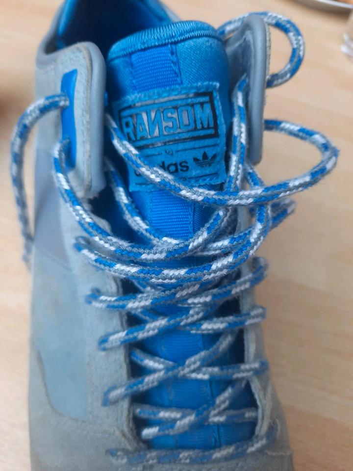 Adidas Ransom Wanderschuhe Outdoor Schuhe Gr.42 / UK 9 blau in Tamm