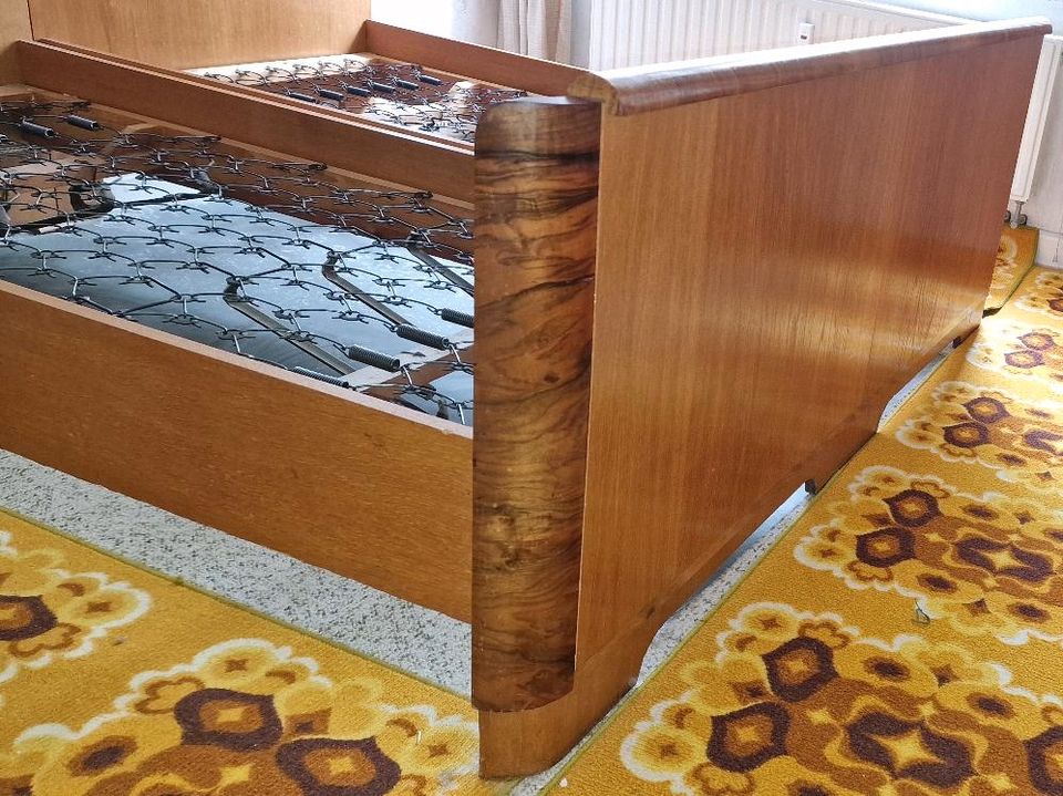 DDR Doppelbett 190 x 190 mit Lattenrost Eiche alt Bett Lattenrost in Leipzig