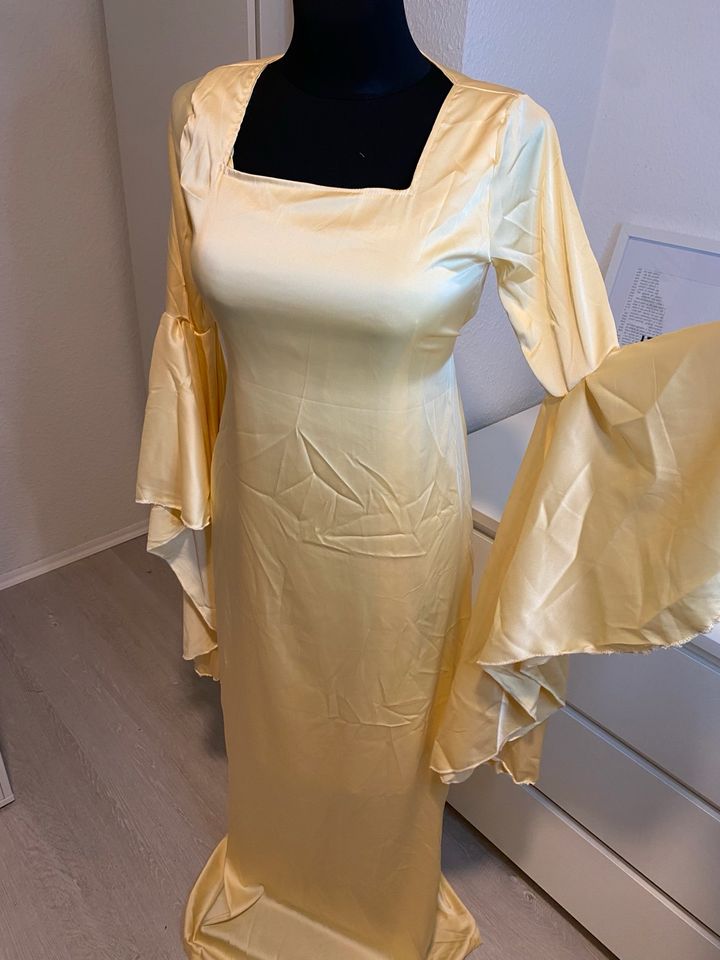 Kurdisches 3 teiler Kleid Abendkleid Hochzeitskleid in Krefeld