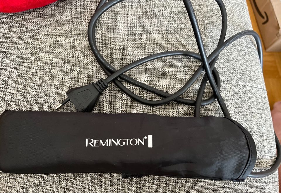 Remington Glätteisen ideal für Reisen in Stetten