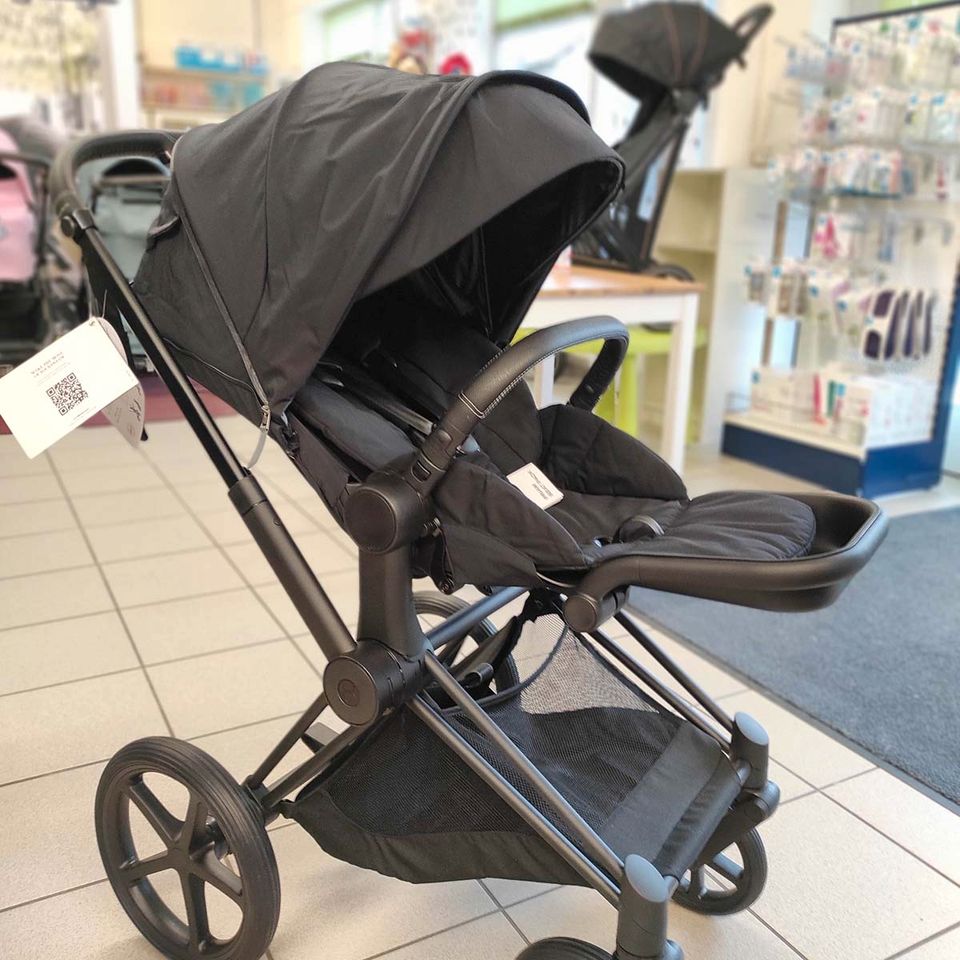 Cybex Priam Kinderwagen Deep Black matt schwarz vorrätig in Querfurt