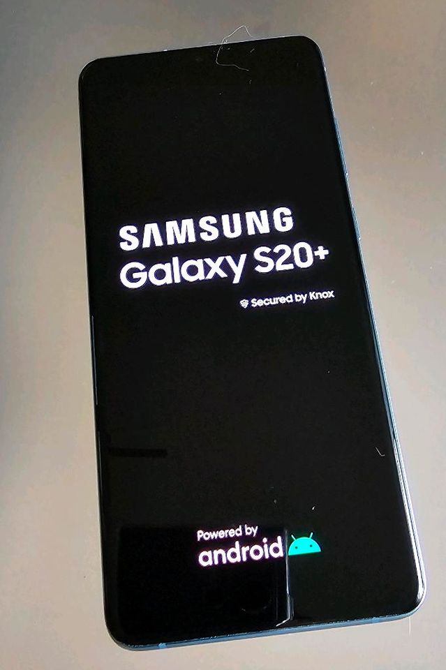 Samsung Galaxy S20 plus in Essen