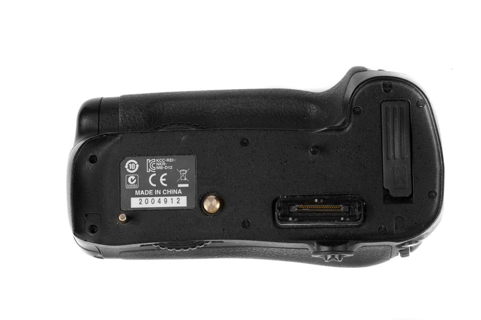 Nikon Batteriegriff MB-D12 für D800/810 in Dortmund