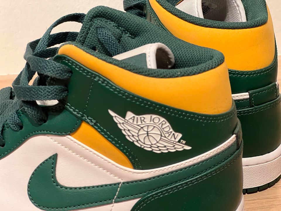 Jordan 1 Mid Sonics Größe 44 - Einmal getragen - wie Neu in Frankfurt am Main