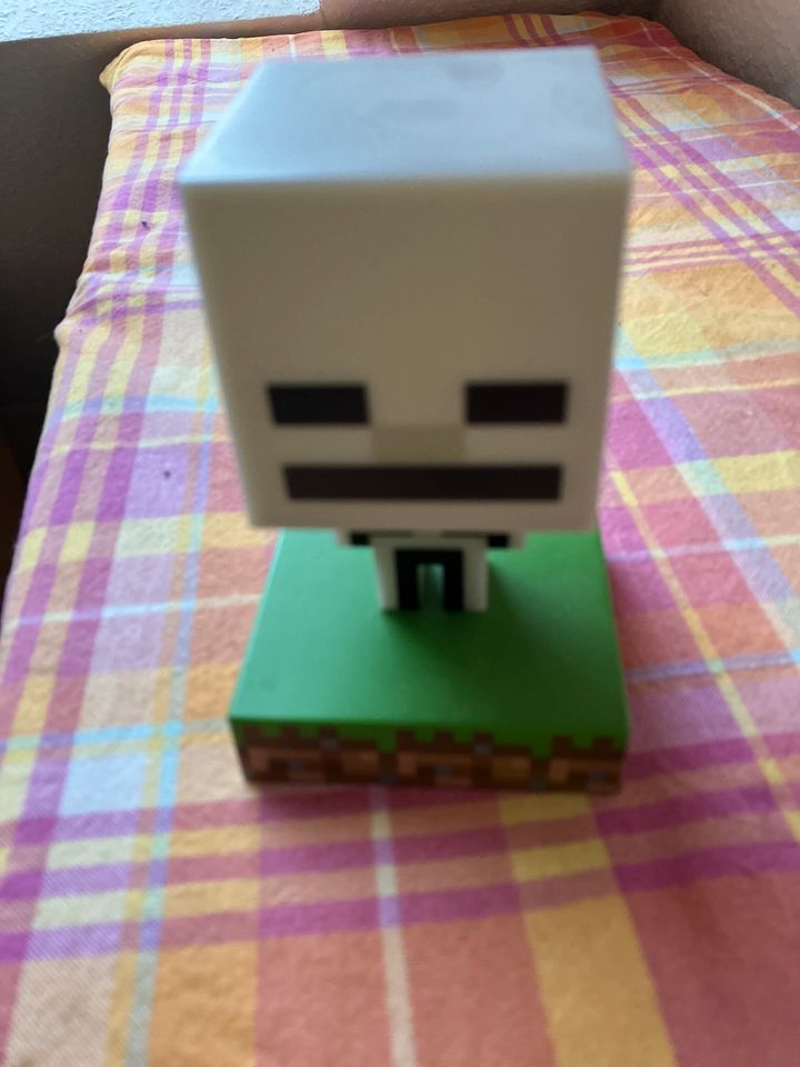 Lampe Minecraft in Kirschau