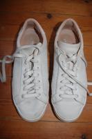 Adidas Sneaker in hell-beige Schleswig-Holstein - Kiel Vorschau