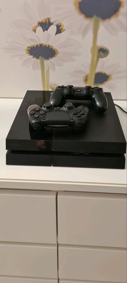 Playstation 4 500GB in Moers