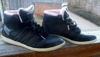 Tolle warme Sneaker Gr. 41 schwarz teilw. Lack + rosa ADIDAS Bayern - Steinhöring Vorschau