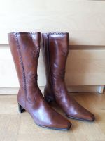 Stiefel cognacfarben mit Verzierungen in Gr. 37 ½ München - Au-Haidhausen Vorschau