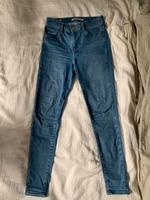Neuwertige Levis High Rise Super Skinny Jeans, Gr. 24 Niedersachsen - Bad Harzburg Vorschau