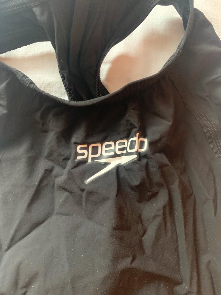 RAR Speedo Schwimmanzug Gr.M, 40“ Legsuit Damen Badeanzug(6) in Fehrbellin