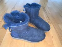 Original UGG Schuhe Gr 36 Schleife Hessen - Reiskirchen Vorschau