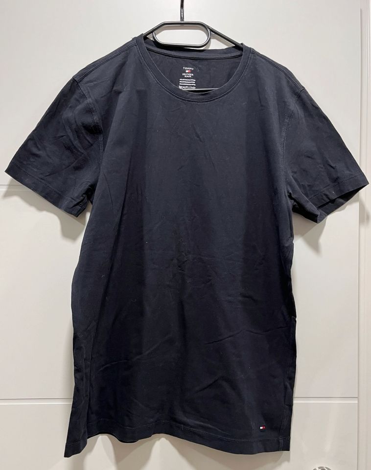 Tommy Hilfiger T-Shirt in schwarz , Größe XL in Stade