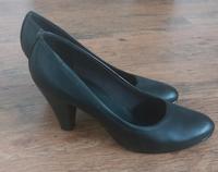 Damen Pumps schwarz 38 Nordrhein-Westfalen - Wipperfürth Vorschau