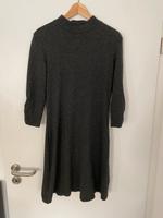 Graues Kleid edc Esprit in Gr. M Nordrhein-Westfalen - Düren Vorschau
