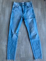 Jeanshose Größe 38 von Stradivarius Rheinland-Pfalz - Oppenheim Vorschau