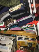 Kleidung, Schuhe und viele weitere Produkte- Flohmarkt Hessen - Griesheim Vorschau