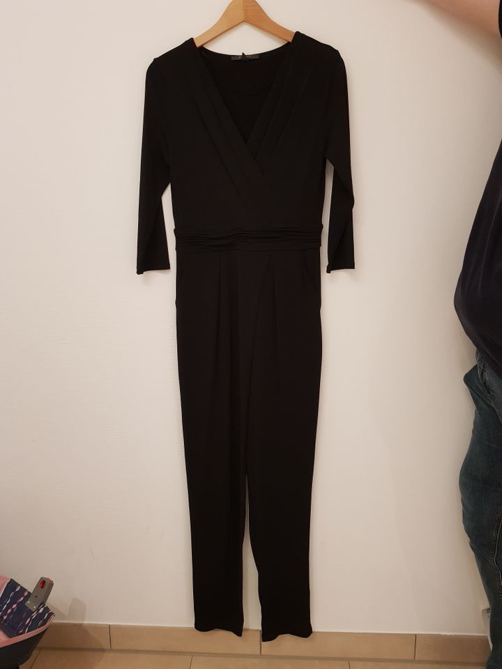 Jumpsuit Esprit Gr. S in Walzbachtal