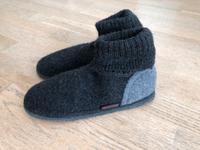 Giesswein Hausschuhe, Hüttenschuhe, schwarz/grau, unisex, Gr. 42 Nordrhein-Westfalen - Paderborn Vorschau