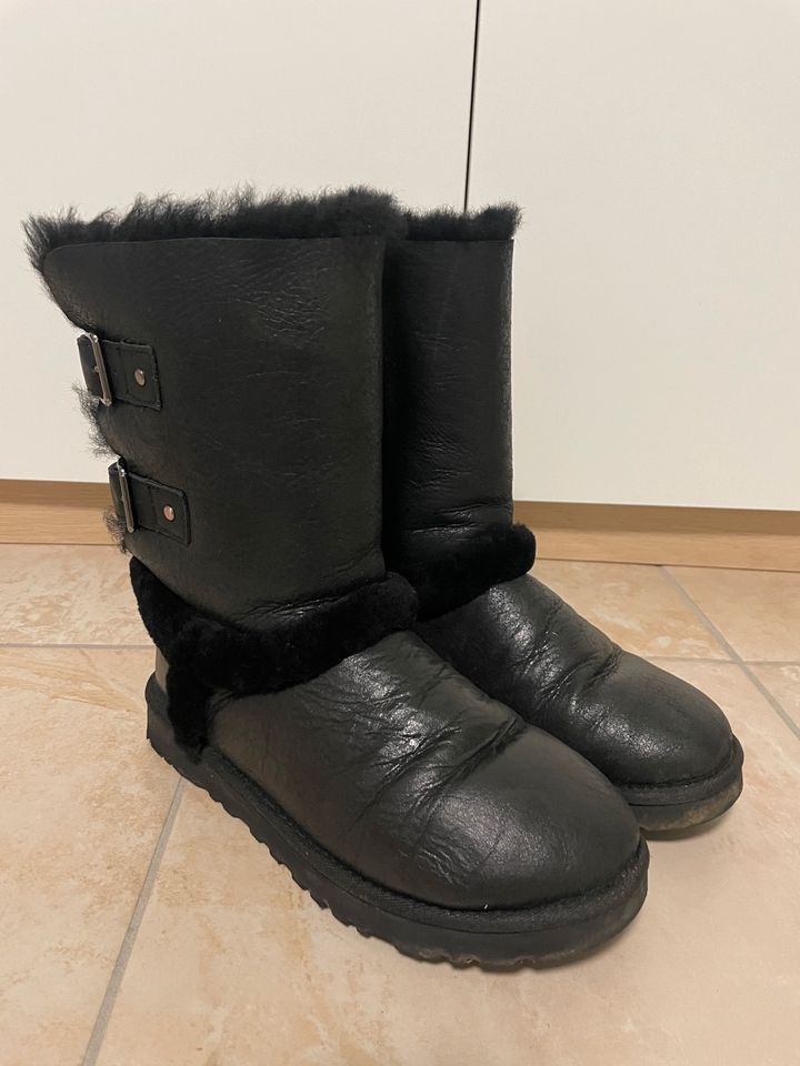 UGG Boots Gr. 38 in Frankfurt am Main