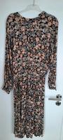 Kleid Midikleid floral C&A Größe 40 wie neu Niedersachsen - Osnabrück Vorschau