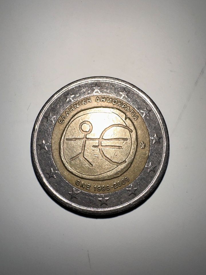 2 Euro Münze Strichmännchen selten in Baunatal