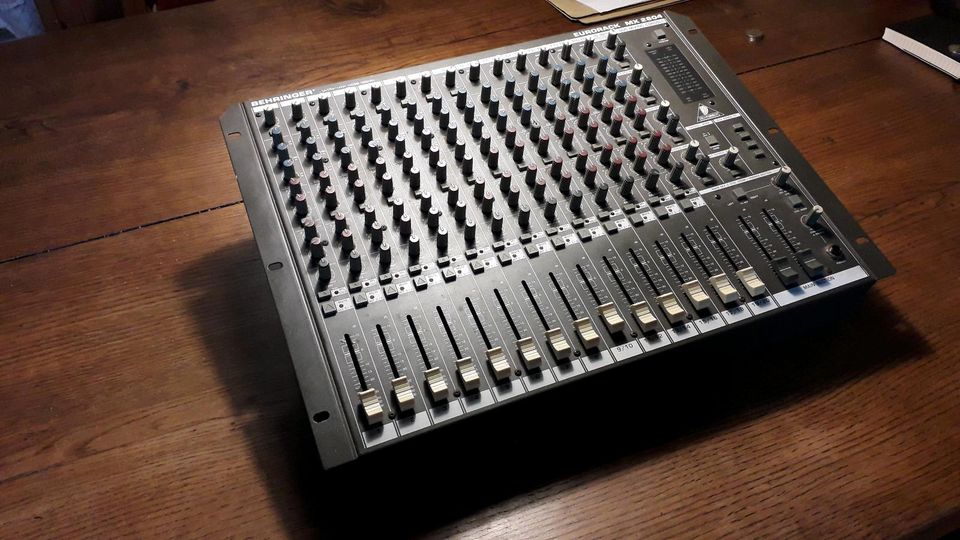 Behringer Mischpult Eurorack MX 2804 in Waren (Müritz)