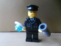 Lego Polizist, 5 - 12 Jahre Kreis Ostholstein - Timmendorfer Strand  Vorschau