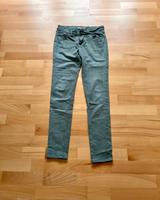 Top Zustand! Levis 710 Super Skinny Jeans Gr. 28 x 32 Frankfurt am Main - Ostend Vorschau