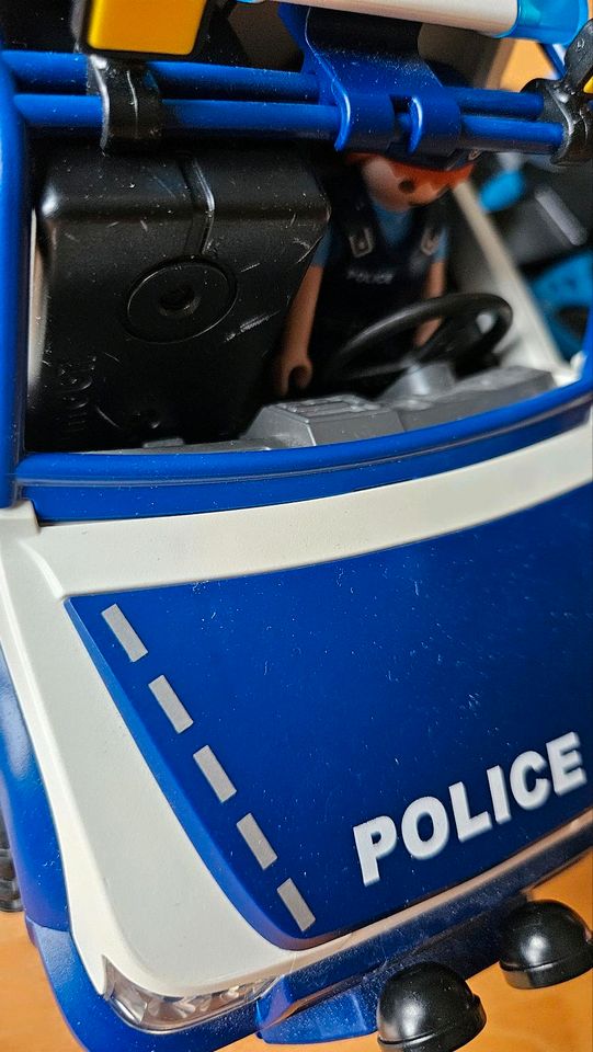 Playmobil Polizeiauto in Laer
