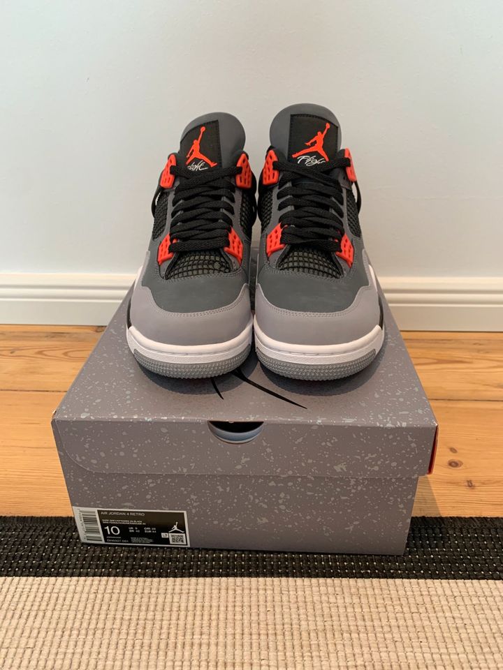 Nike Jordan 4 Retro Infrared 44 in Berlin