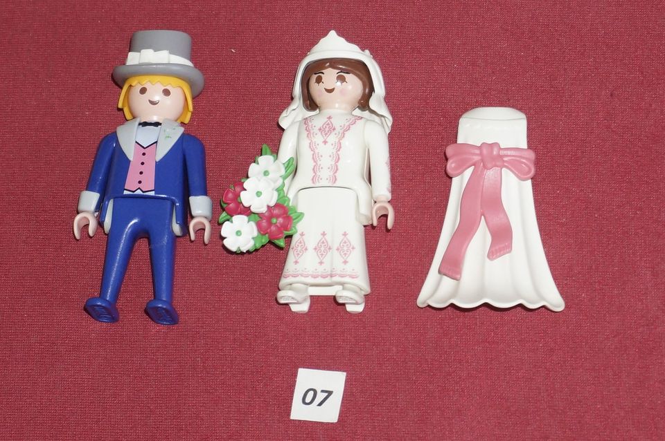 Playmobil Brautpaar Braut Bräutigam Hochzeit Figur Mann Frau in  Nordrhein-Westfalen - Detmold | Playmobil günstig kaufen, gebraucht oder  neu | eBay Kleinanzeigen ist jetzt Kleinanzeigen