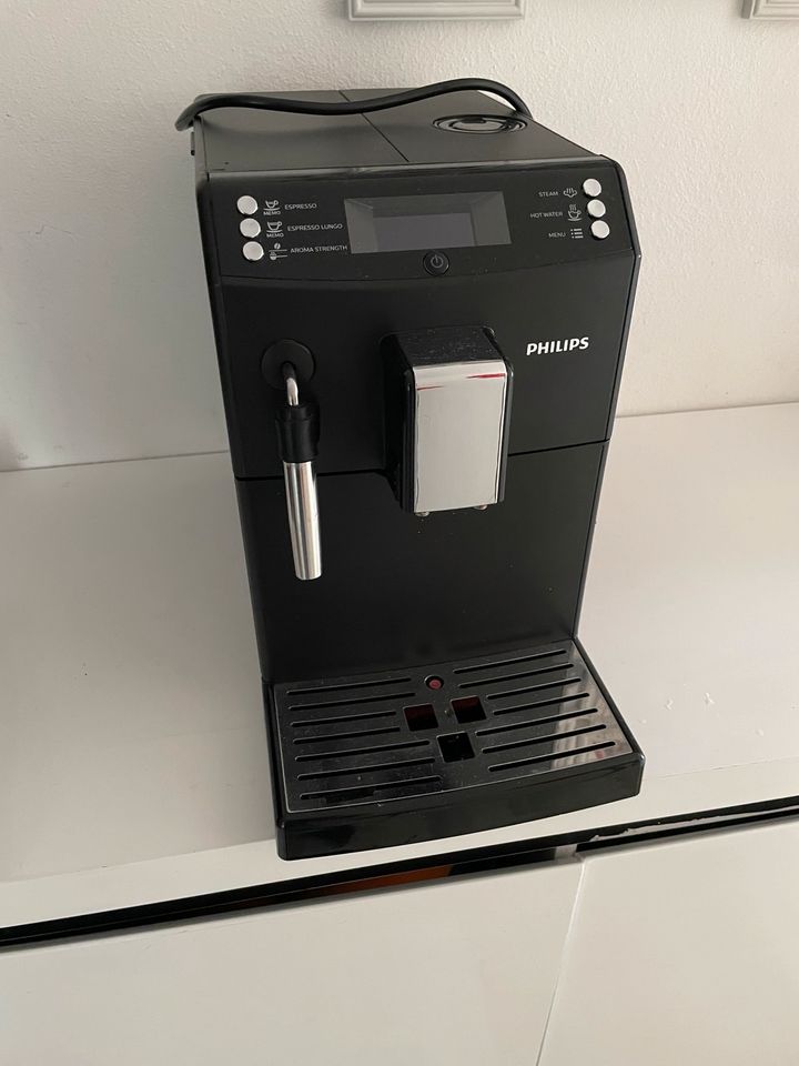 Philips Espresso Kaffeevollautomat, Kaffeemaschine in Planegg