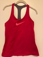 Damen Top Nike Größe S Nordrhein-Westfalen - Wiehl Vorschau