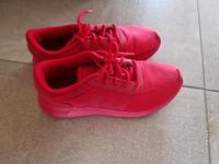 Adidas Turnschuhe Sneaker rot Gr.38,5 Hessen - Biebertal Vorschau