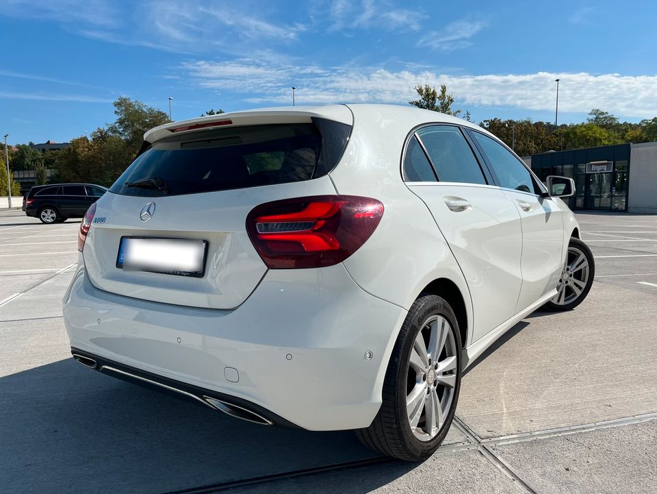 Mercedes Benz A180 Urban Line *Unfallfrei*TÜV*Scheckheft* in Würzburg