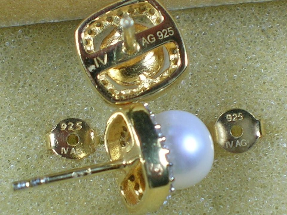 NEU: Ohrstecker 925 Silber vergoldet mit Perlen+Zirkon in Solingen