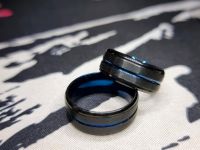 Edelstahl Ringe blau schwarz Brandenburg - Neutrebbin Vorschau