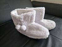 Hausschuhe Primark *neu* Größe 40/41 Leipzig - Burghausen-Rückmarsdorf Vorschau