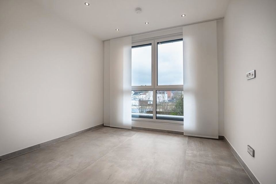 Exklusives Penthouse mit Einbauküche und Tiefgaragenstellplatz in Geilenkirchen