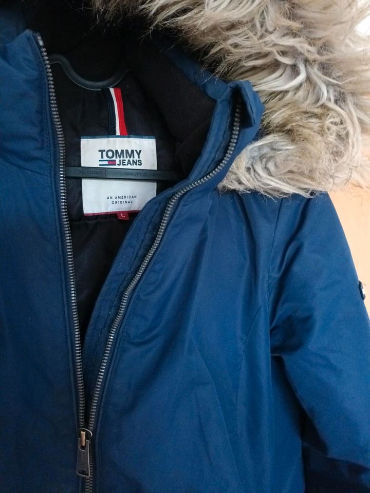 Tommy Jeans Daunenjacke Gr L Fellkapuze Damen in Lünen