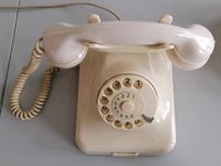 Sehr schönes antikes Telefon Vintage Retro mit Zubehör Nordrhein-Westfalen - Hilden Vorschau