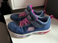 Skechers Turnschuhe Sneakers Gr. 33 sehr guter Zustand Niedersachsen - Horneburg Vorschau