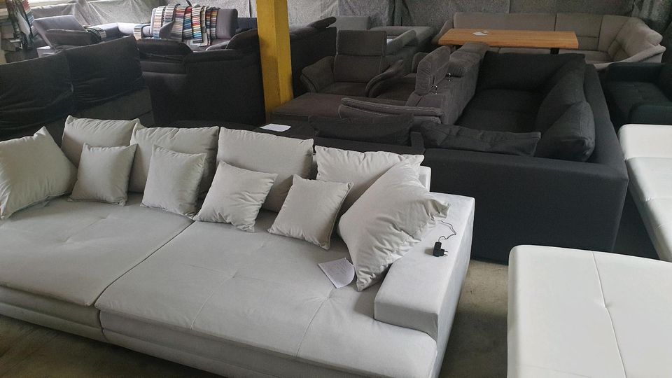 Lagerverkauf Ecksofa Sofa Couch Wohnlandschaft Polsterecke Hocker in Meinerzhagen