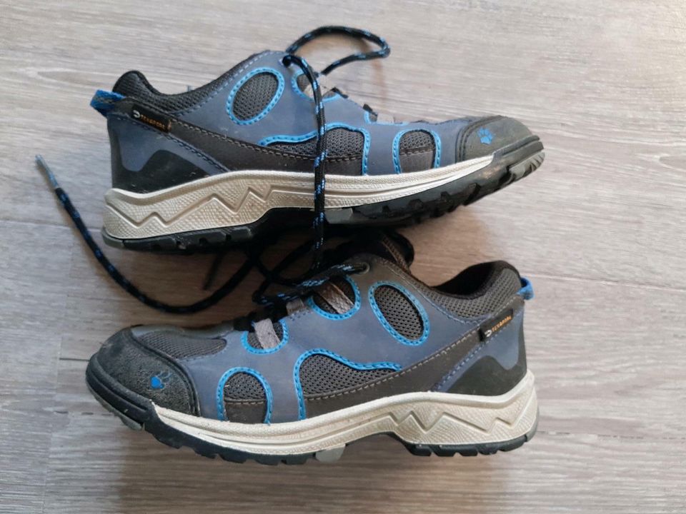 Jack wolfskin Gr 31 Wanderschuhe wasserdicht texapore Schuhe in Buch