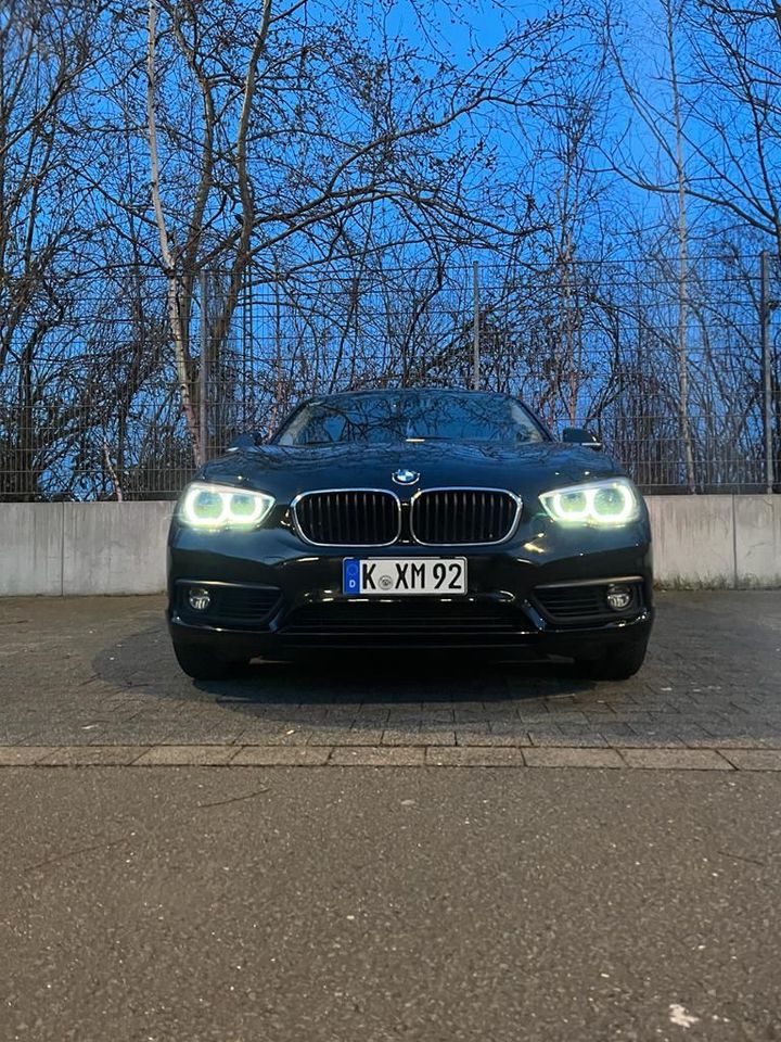 BMW 120i Advantage Advantage in Köln