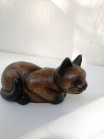 Katze Holz Figur kauernd handgefertigt Echtholz Skulptur Sachsen-Anhalt - Magdeburg Vorschau