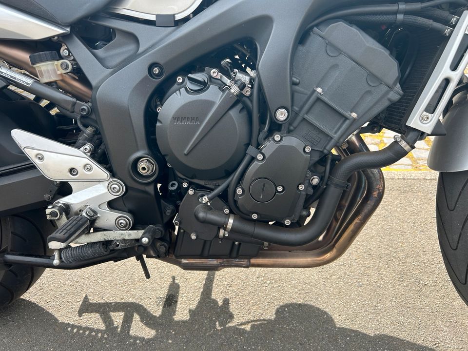 Yamaha Fazer in Gemmerich